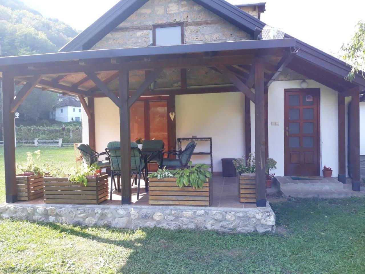 Apartmani Jovanovic Perucac Exterior foto